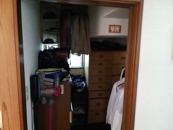 階段下収納(内部)