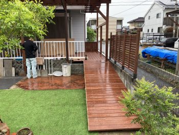 ペットのためのスロープ