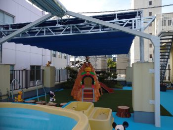 日除け開いた後